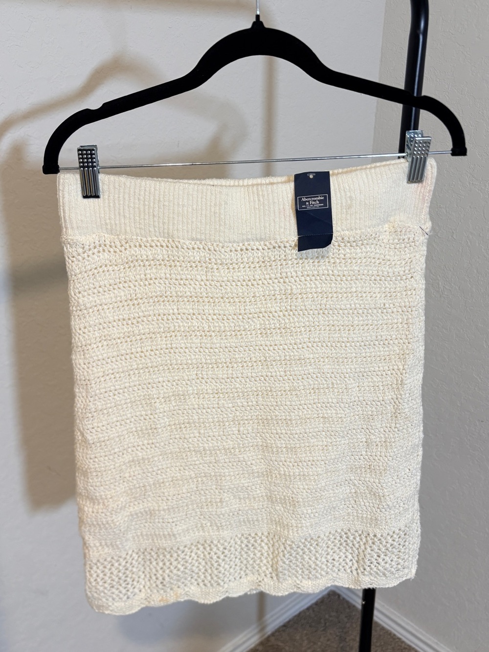 Abercrombie & Fitch off white Knit Ribbed Elastic Waist Skirt